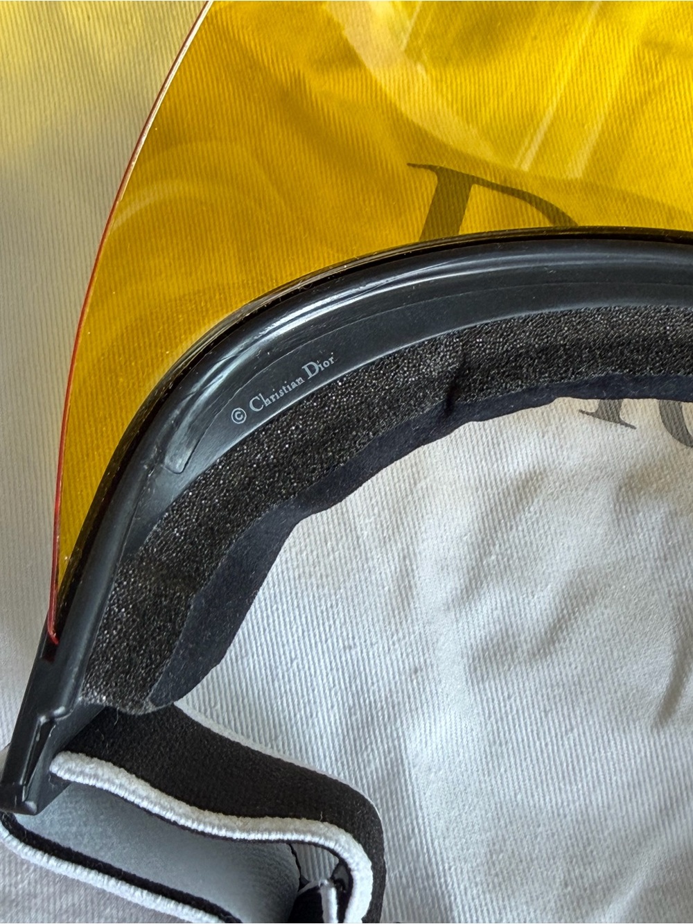 Christian Dior J'Adior DiorClub1 Yellow Visor - Picture 3 of 5